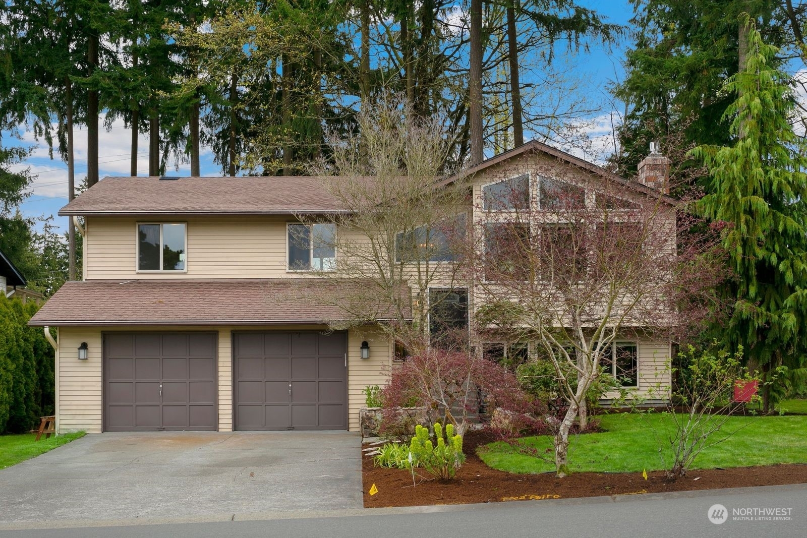 Property Photo:  13121 55th Avenue SE  WA 98208 