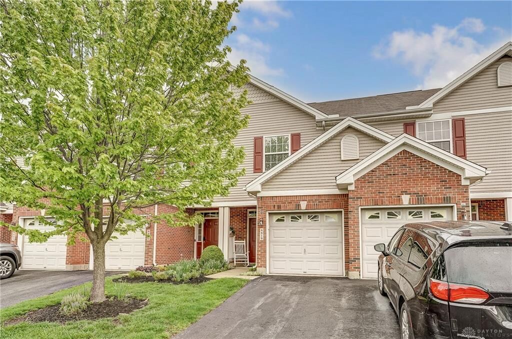 Property Photo: 4418 Straight Arrow Road OH 45430