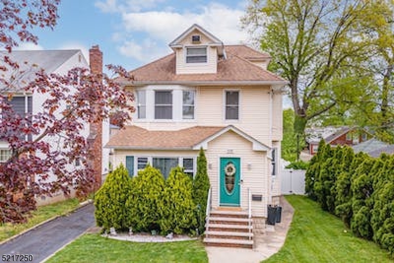 Property Photo:  115 Monmouth  NJ 07208 