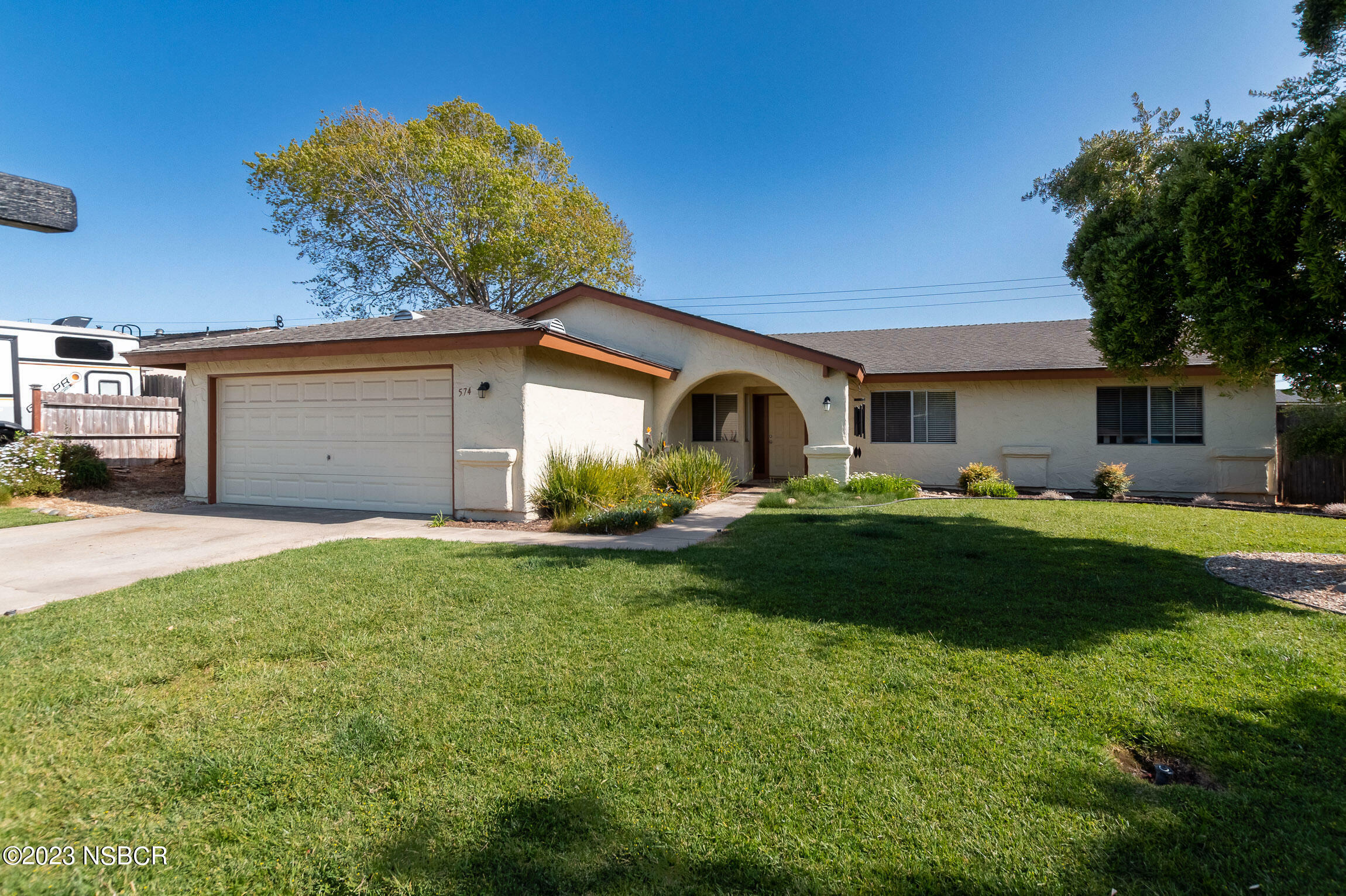 574 Dale Way  Santa Maria CA 93455 photo