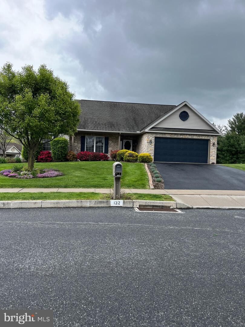 Property Photo:  132 S Cacoosing Drive  PA 19608 