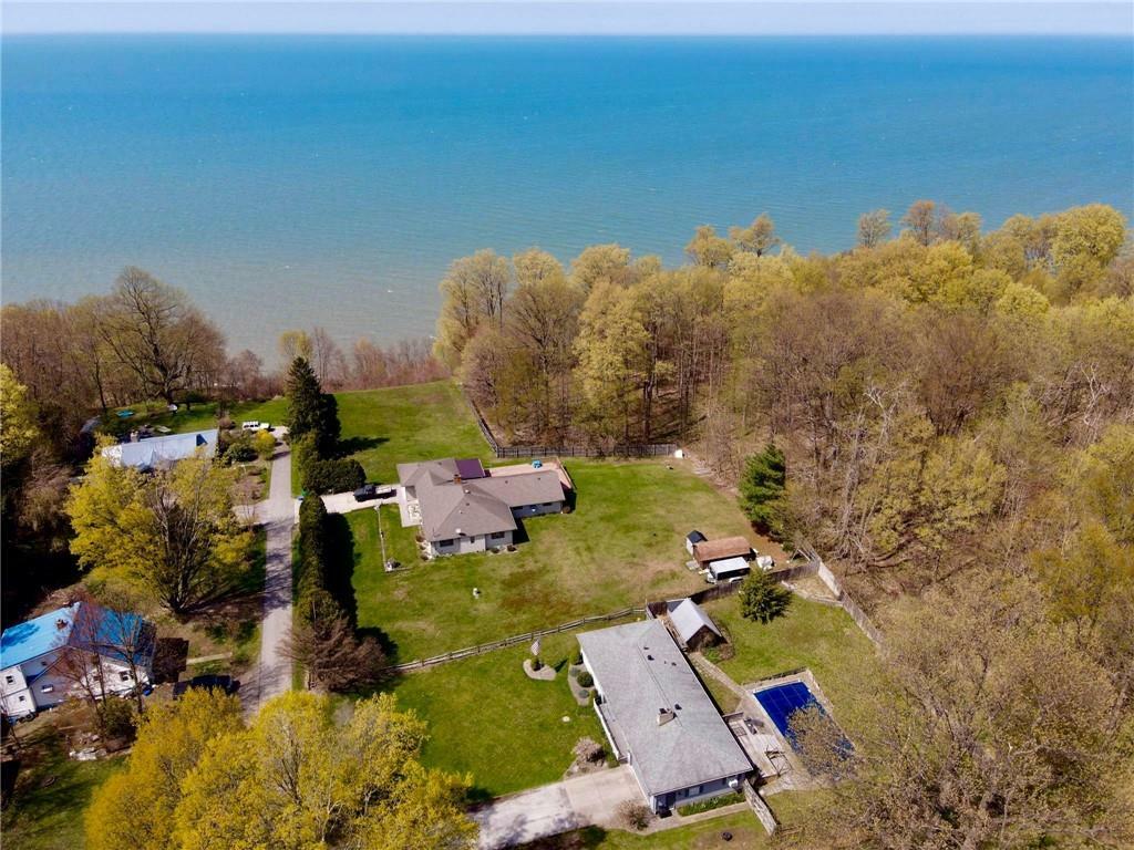Property Photo: 375 Hawthorne Drive PA 16423