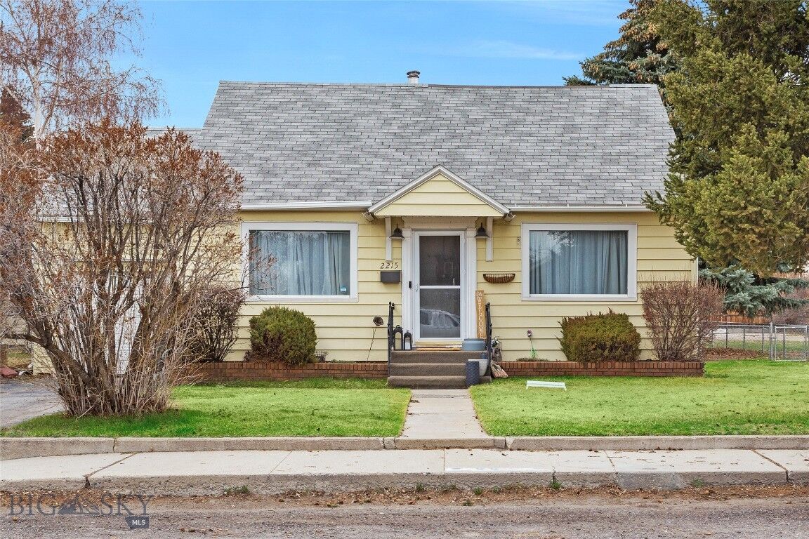 Property Photo:  2215 Argyle Street  MT 59701 