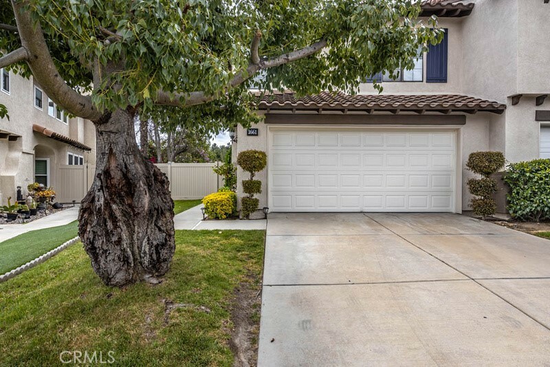 Property Photo: 1661 San Rafael Dr CA 92882