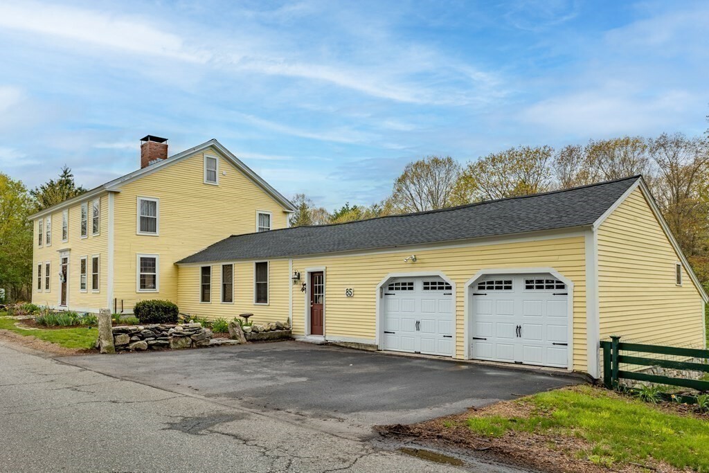Property Photo: 85 Forest St MA 01827