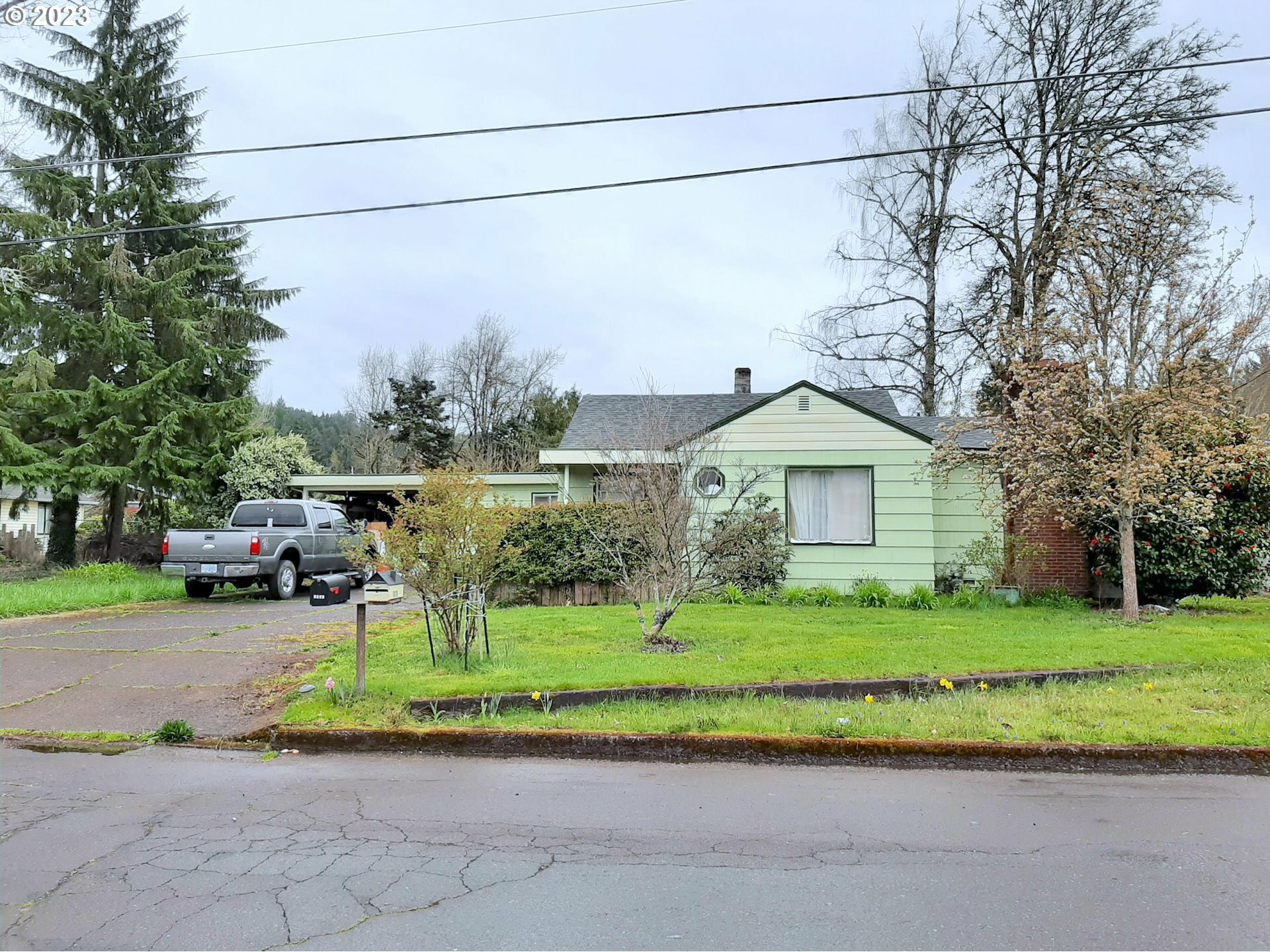 1033 Tyler Ave  Cottage Grove OR 97424 photo