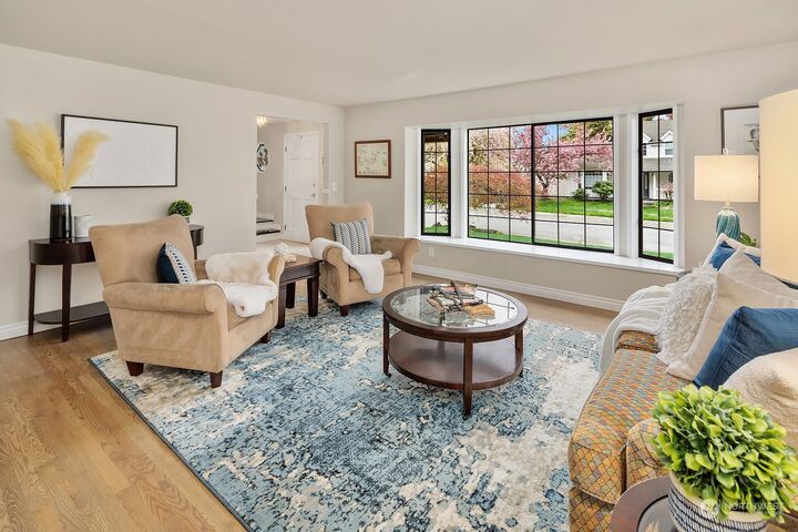 Property Photo:  16115 SE 46th Place  WA 98006 