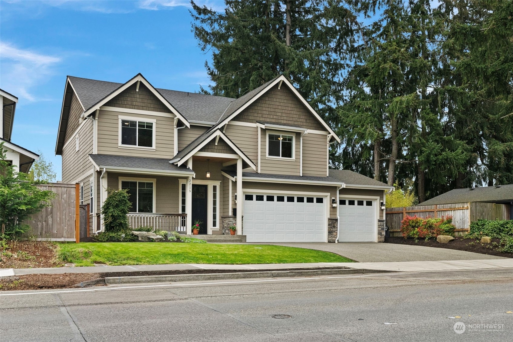 Property Photo:  2215 N Orchard Street  WA 98406 