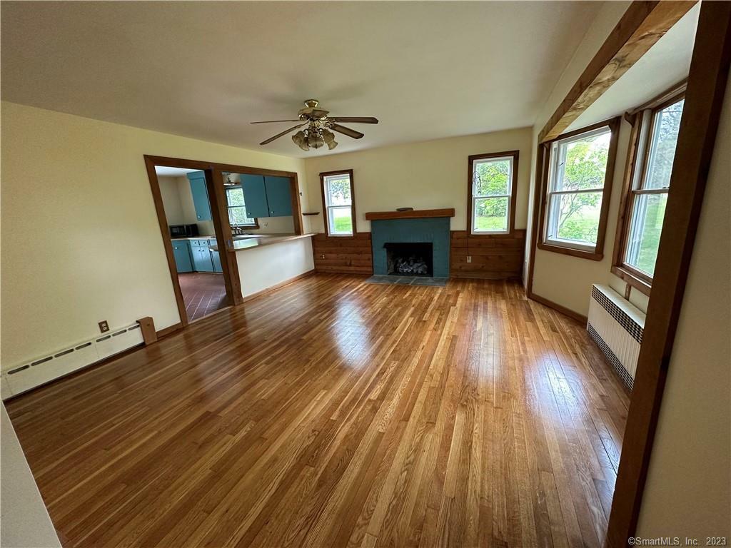 Property Photo: 412 Boston Post Road CT 06333
