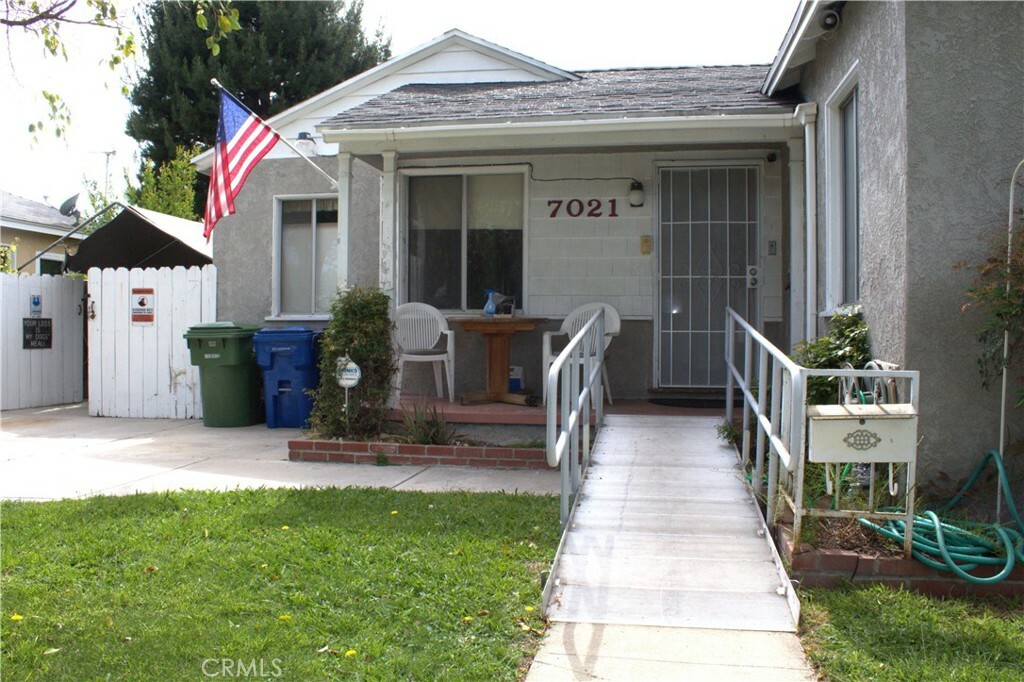 Property Photo:  7021 Enfield Avenue  CA 91335 