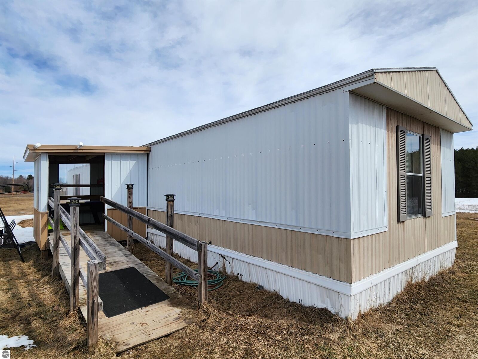 Property Photo:  4913 Puffer Road  MI 49680 
