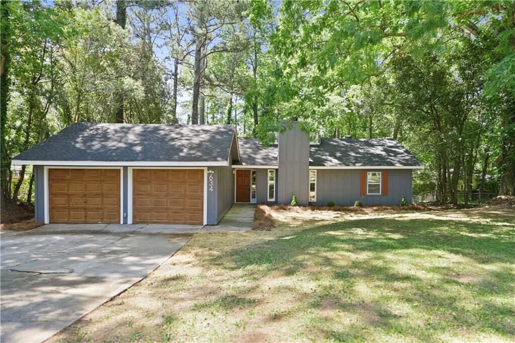 Property Photo:  634 Post Oak Road  GA 30238 