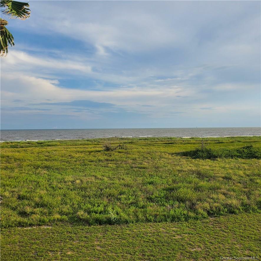 Property Photo:  Pelican Beach Drive  LA 70631 