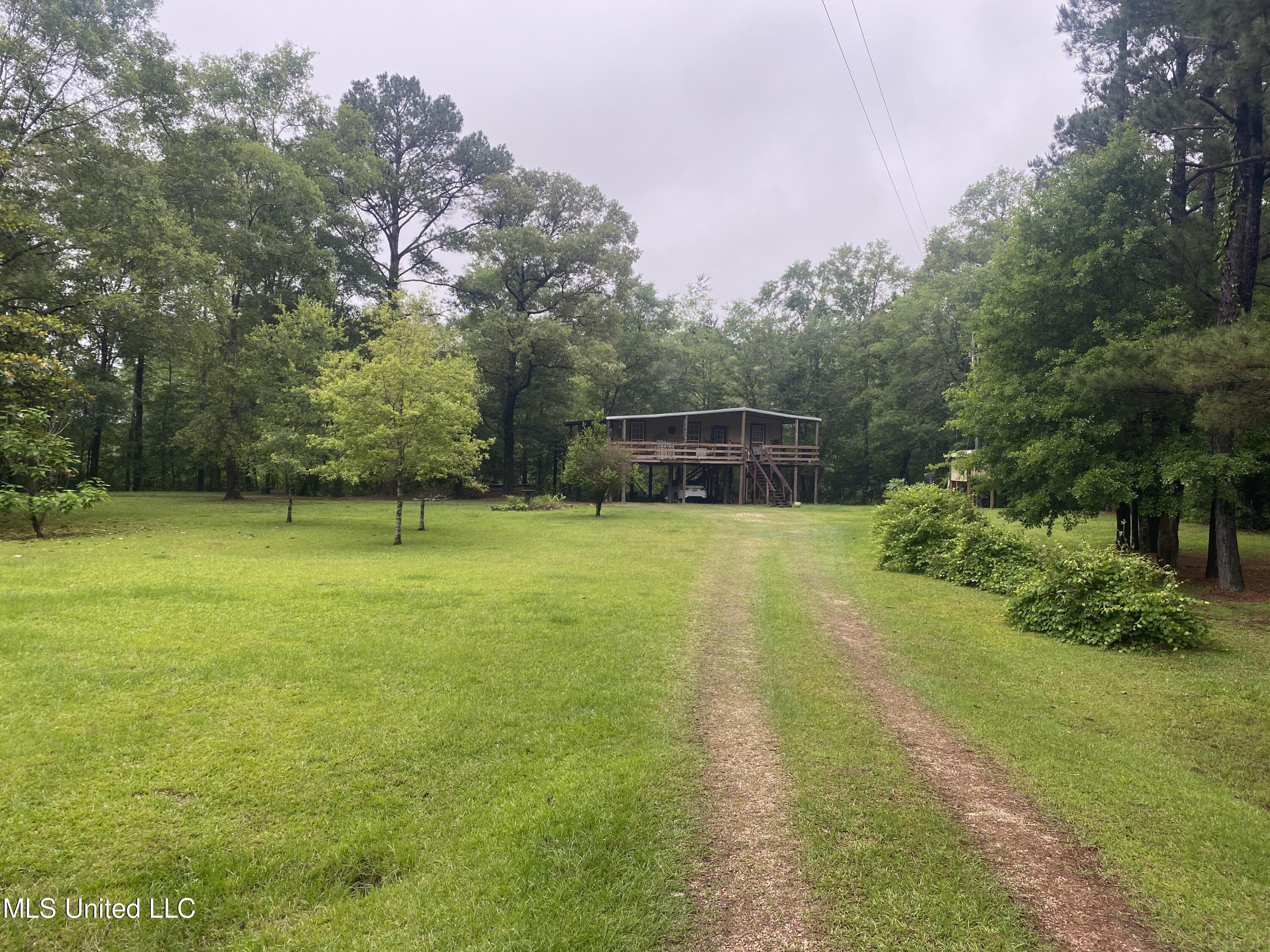 Property Photo: 2504 Old Hwy 26 MS 39577