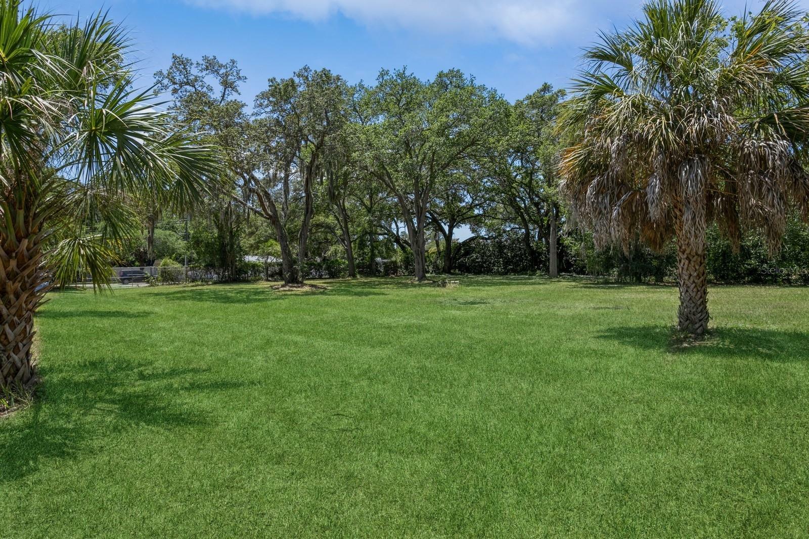 Property Photo: 2260 Belleair Road FL 33764