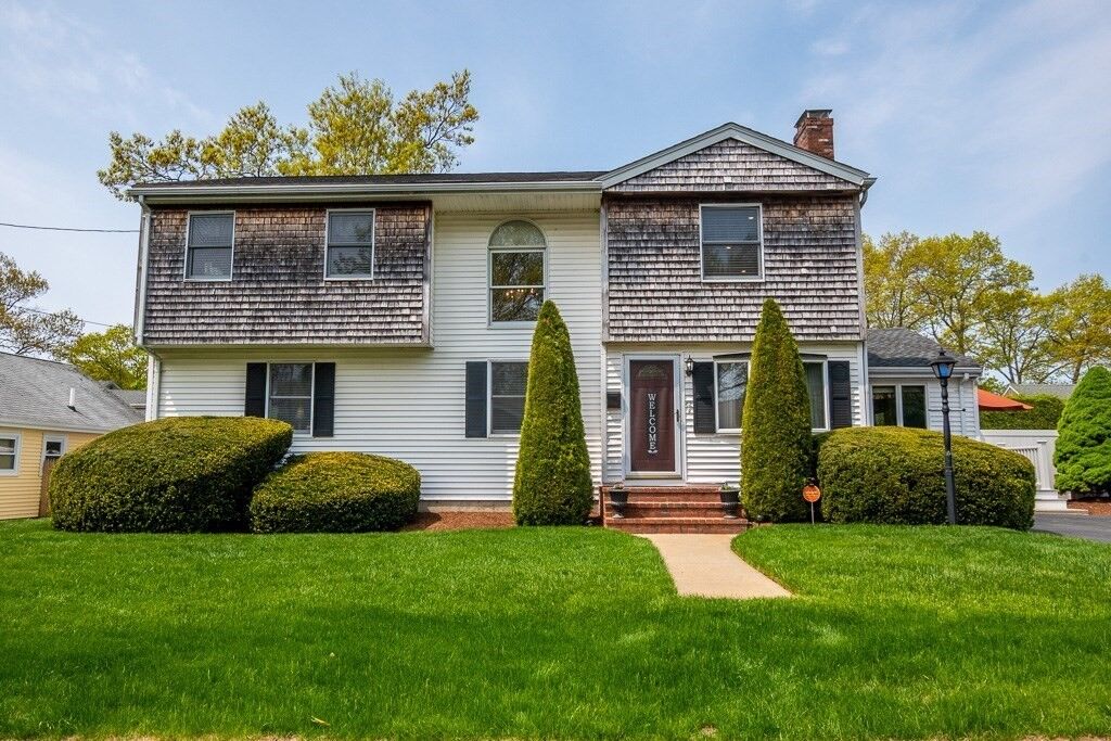 Property Photo:  62 Lillian St N  MA 02368 