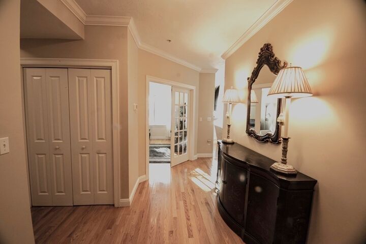 Property Photo: 1 Lenox St 102 MA 02062