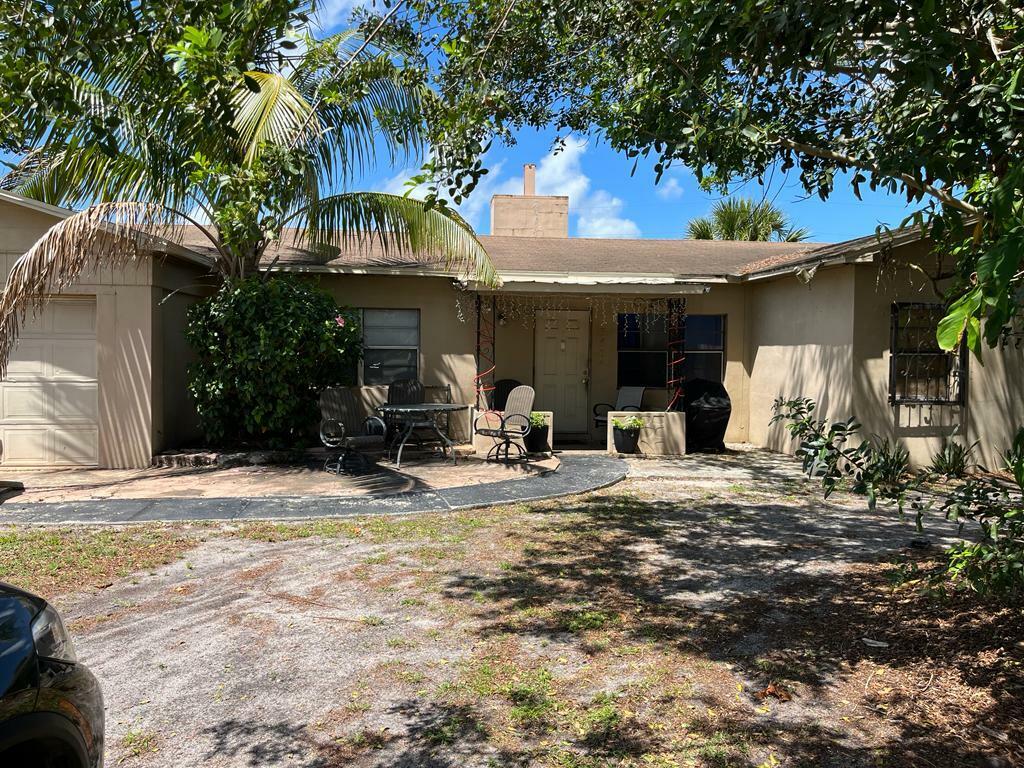 Property Photo:  3404 Avenue O Avenue  FL 34950 