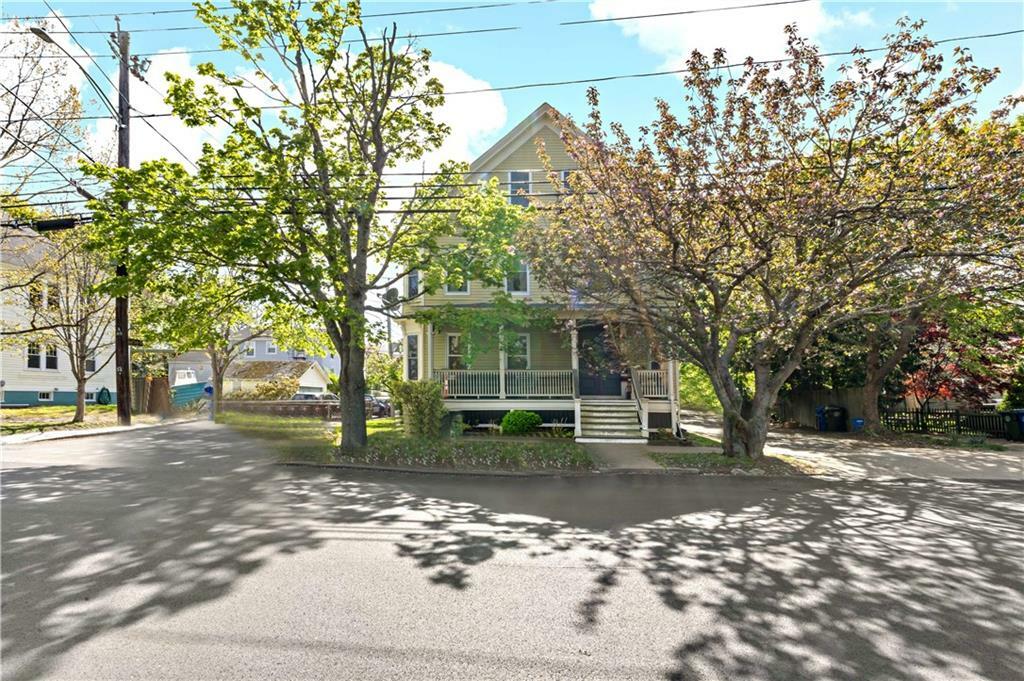 Property Photo:  183 Wood St  RI 02809 