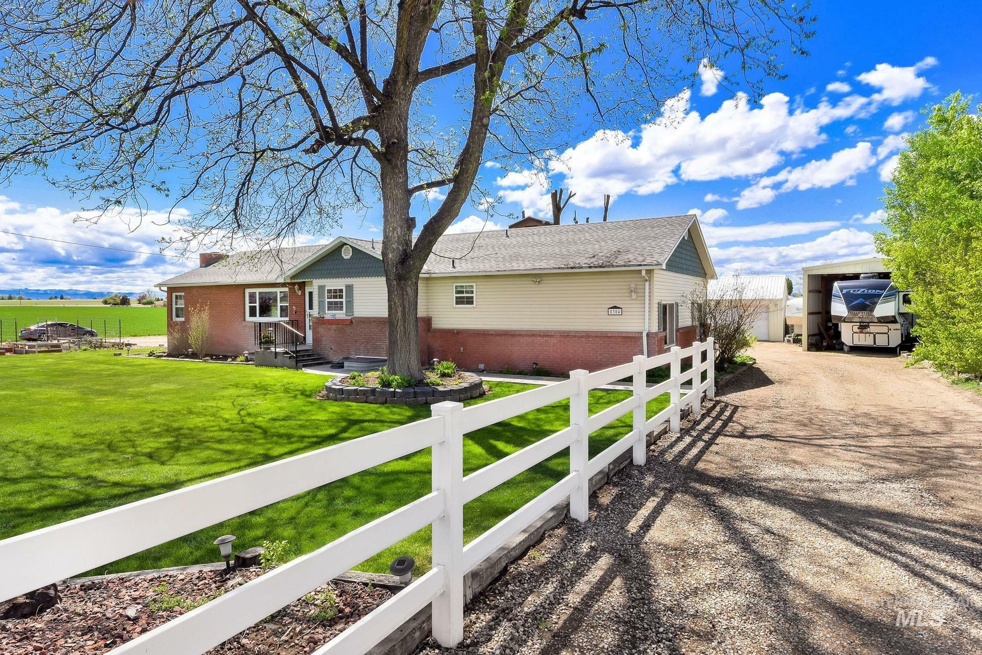 Property Photo:  5304 Farmway Rd  ID 83607 
