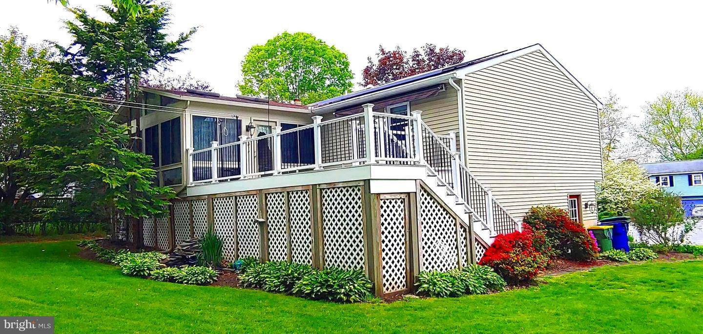 Property Photo: 8 Myrtlewood Court PA 17603
