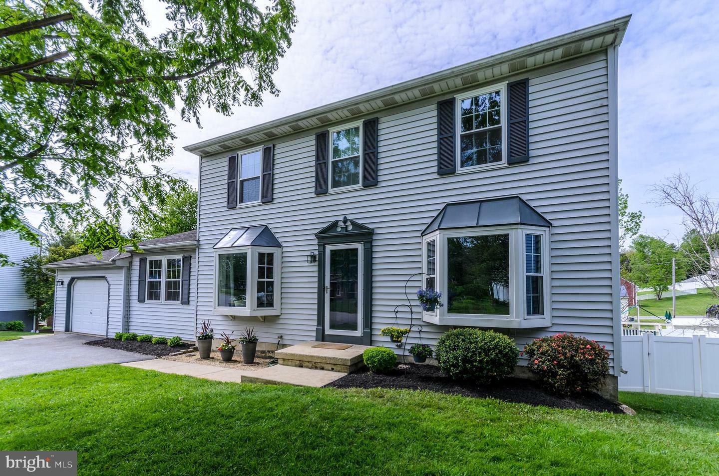 Property Photo:  769 Saint Johns Place  PA 17313 