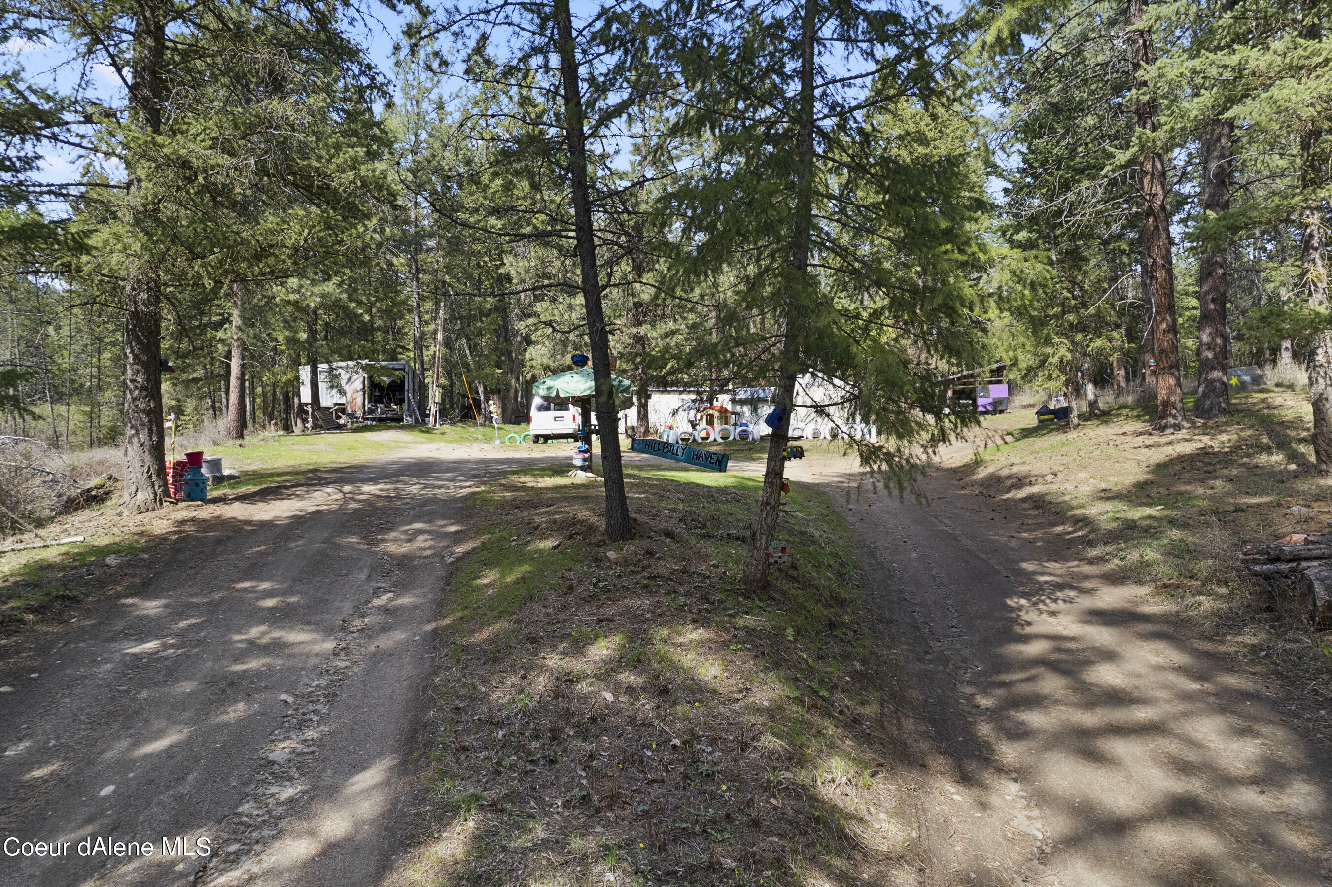 Property Photo: 1447 Rogstad Powerline Rd ID 83804