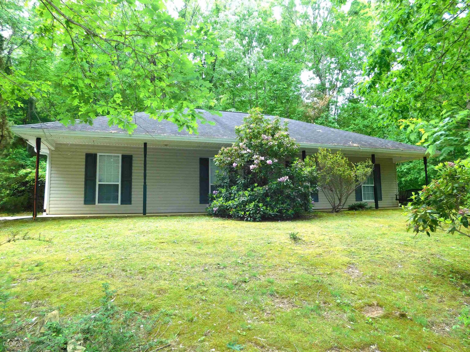 Property Photo:  1525 Asbury Mill Road  GA 30528 