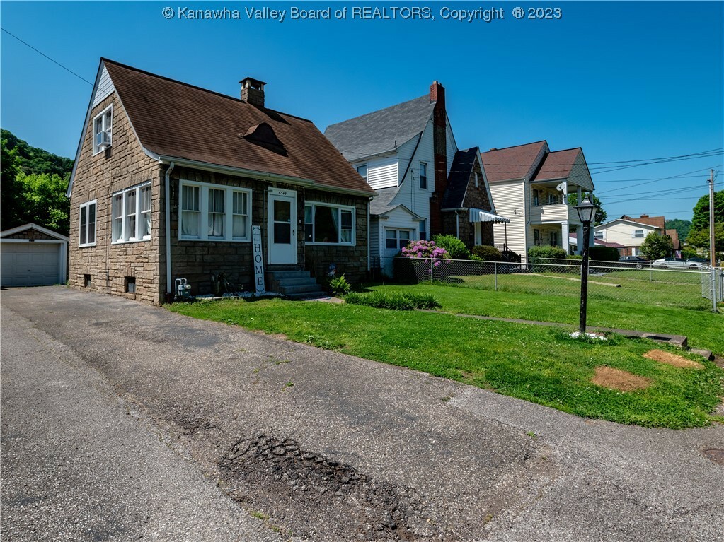 Property Photo:  6549 Roosevelt Avenue  WV 25304 