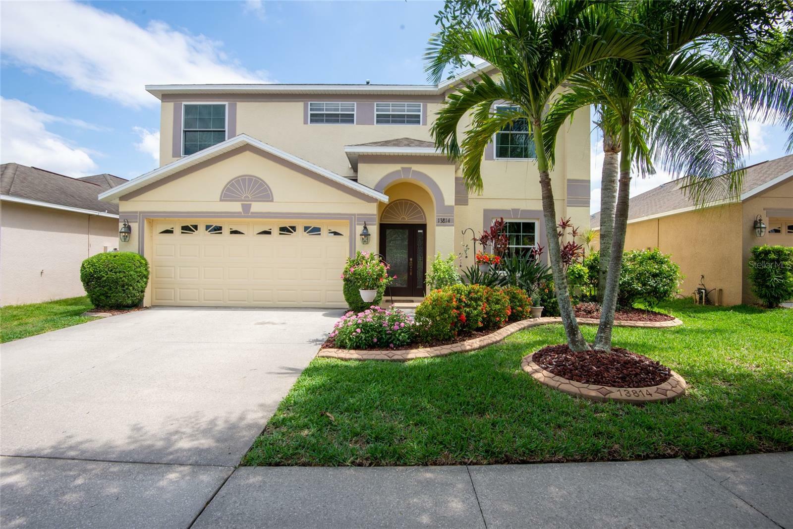 Property Photo:  13814 Chalk Hill Place  FL 33579 