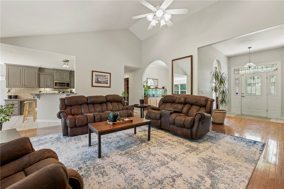 Property Photo: 43 Portsmouth Drive AR 72715