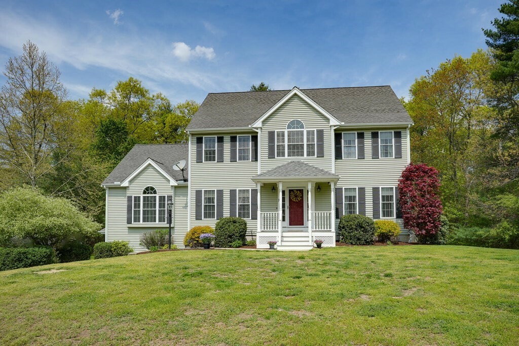 Property Photo: 7 Fletcher Way MA 02766