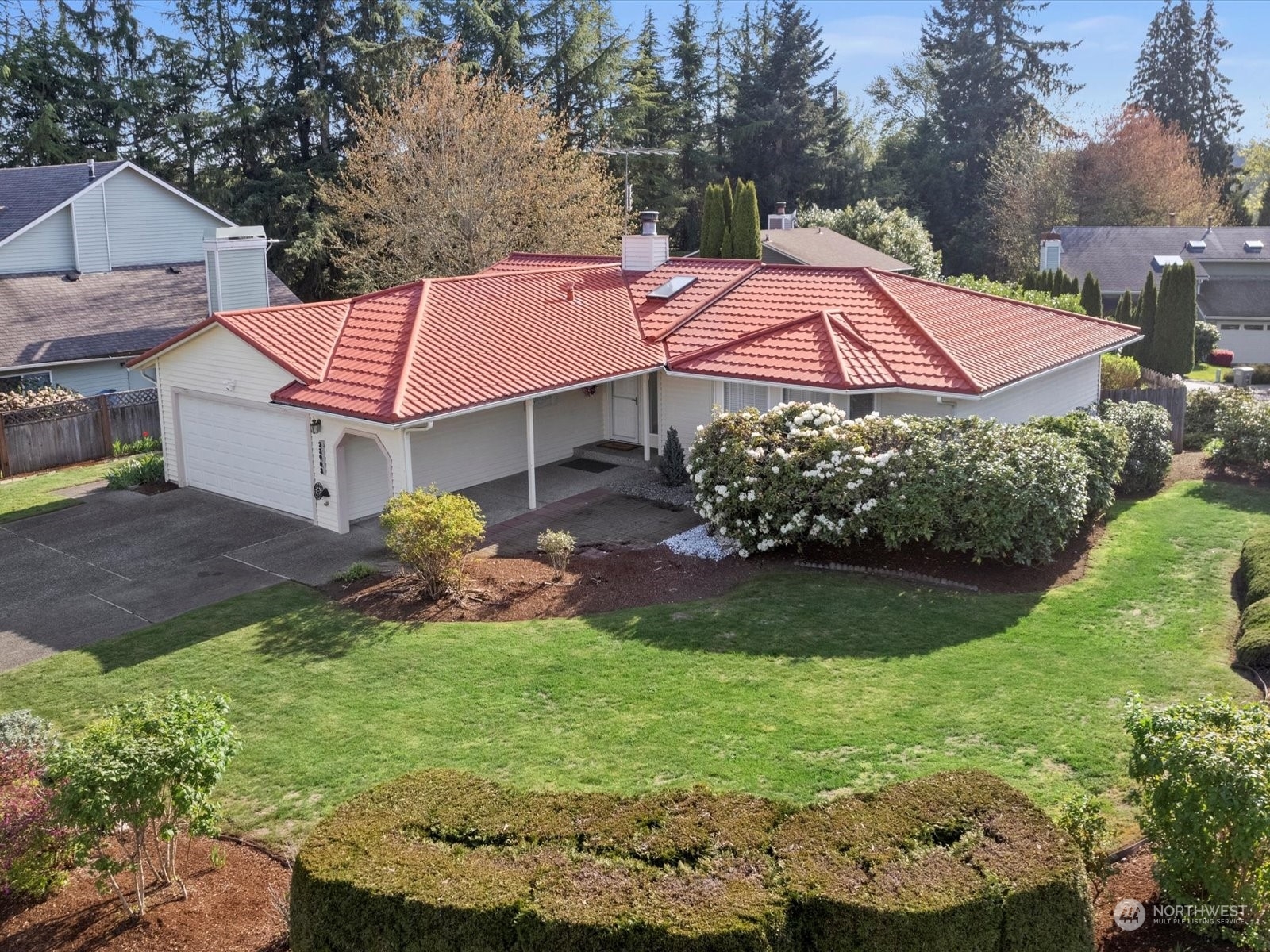 Property Photo:  23903 137th Avenue SE  WA 98042 