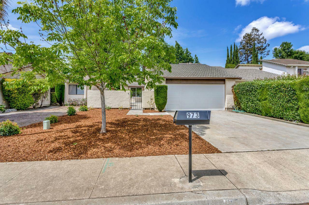 Property Photo:  973 Courtland Court  CA 95035 