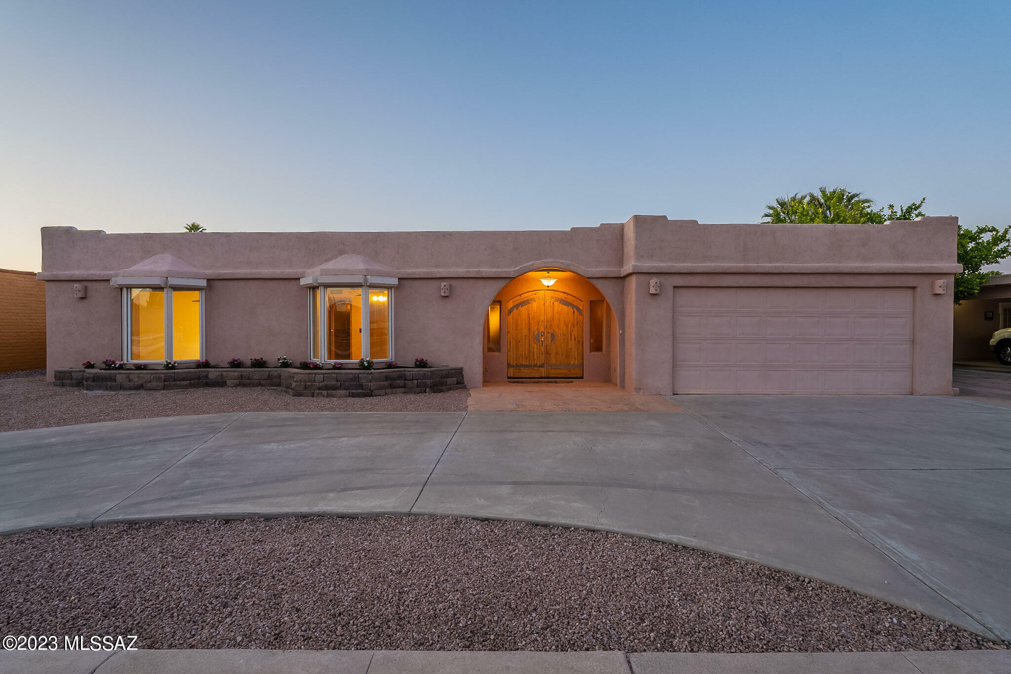 Property Photo:  7641 E 39th Street  AZ 85730 