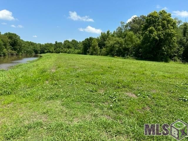 Property Photo: 1053 Poydras Bayou Rd LA 70767