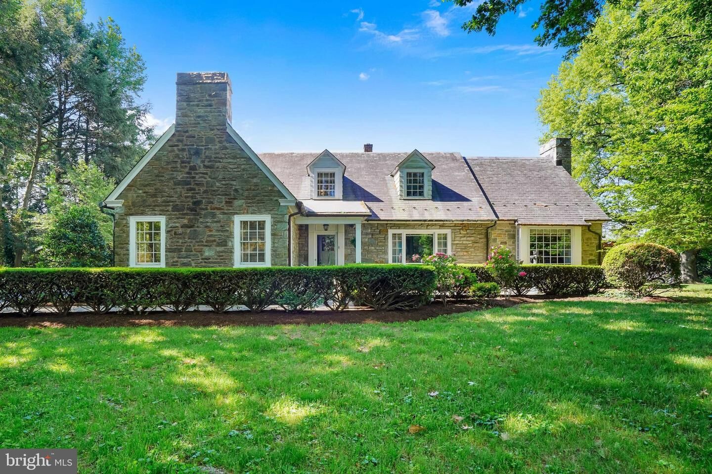 Property Photo: 1652 Ridgeview Avenue PA 17603