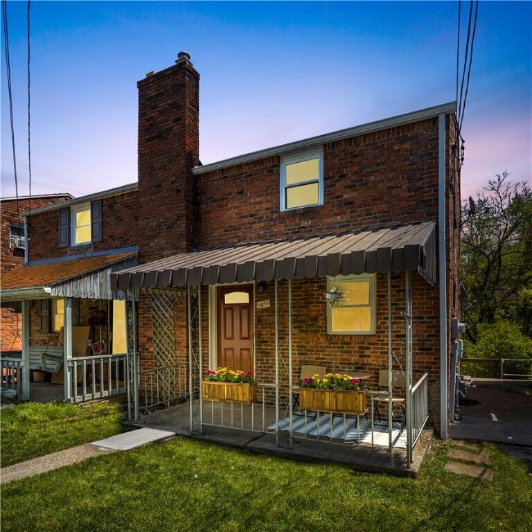 Property Photo: 3851 Delco Rd PA 15227