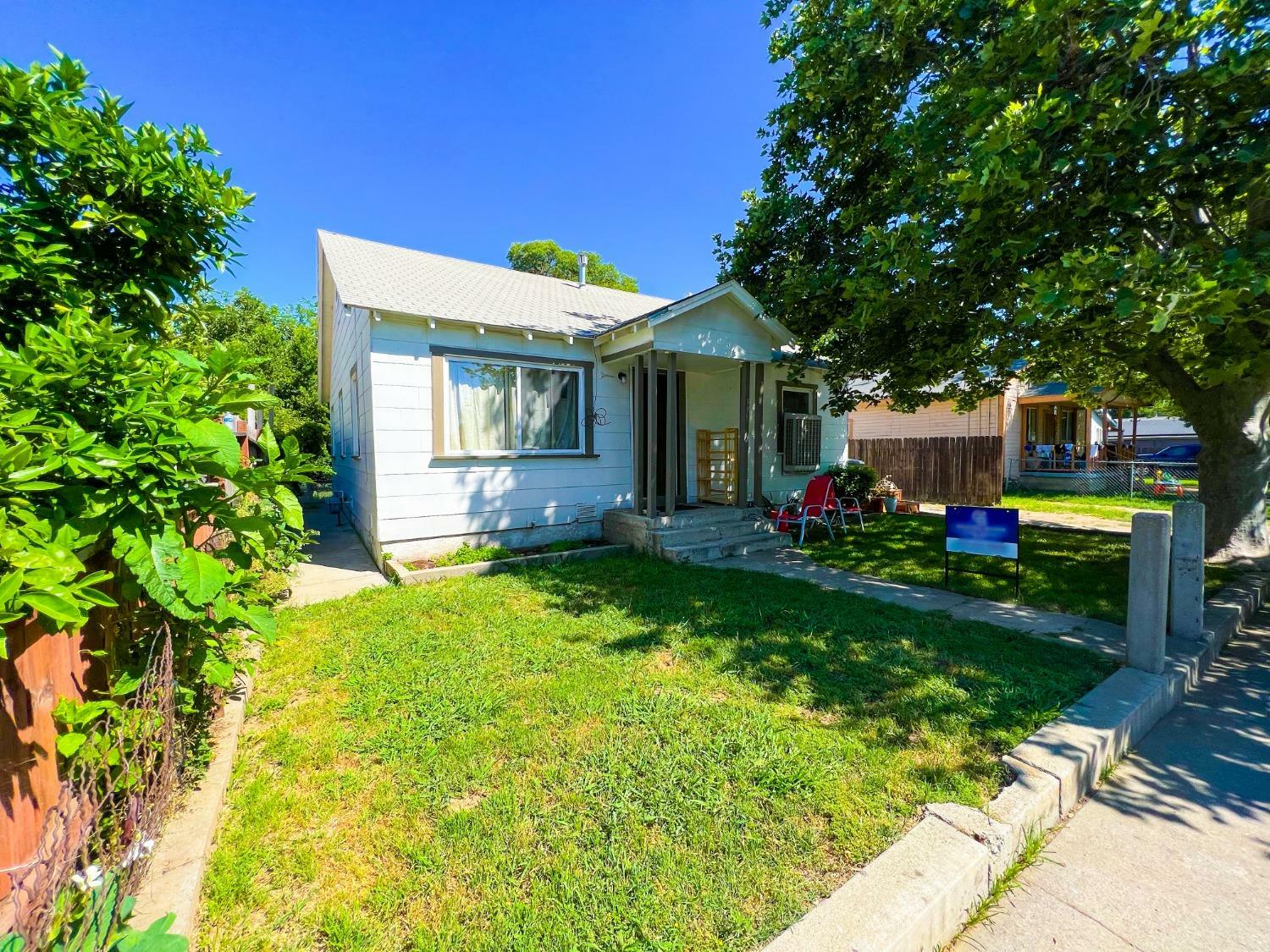 Property Photo: 395 Dorman Avenue CA 95991