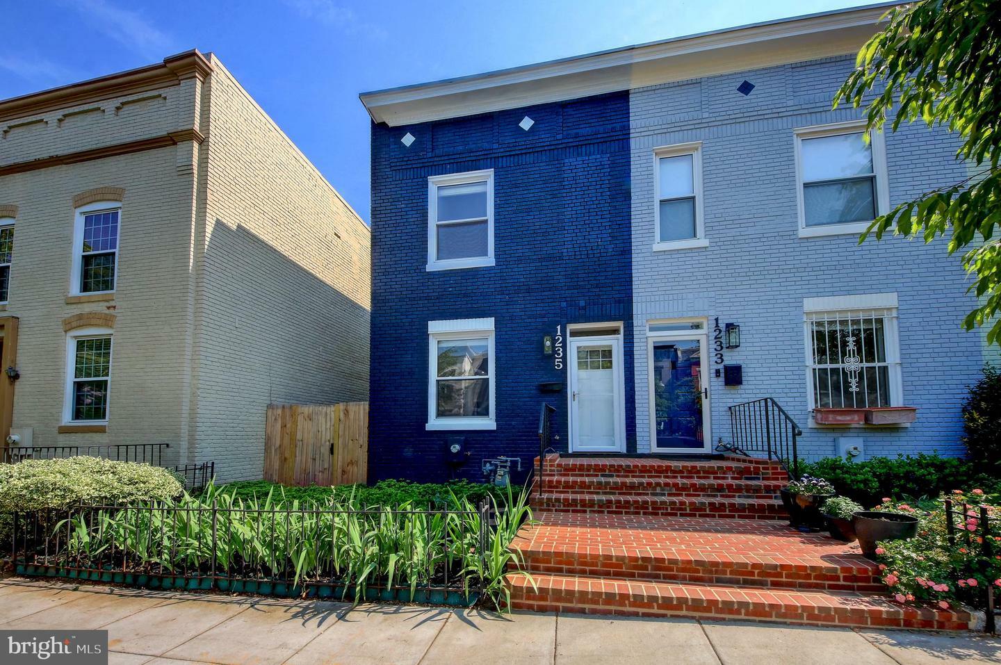 Property Photo:  1235 D Street NE  DC 20002 