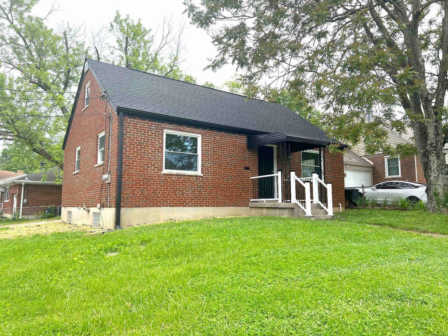 Property Photo:  8860 Daly Rd  OH 45231 