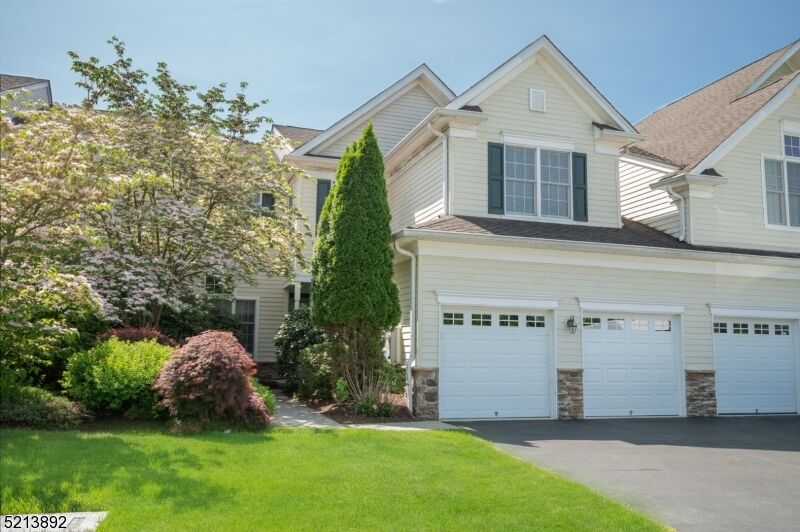 Property Photo: 12 Jade Cir NJ 07834