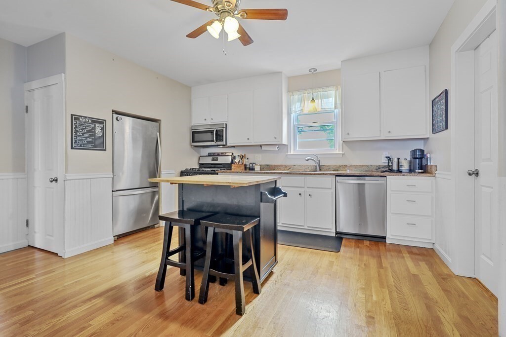 Property Photo: 10 Worsted St MA 02038