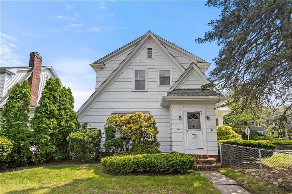 Property Photo: 186 Bluff Av RI 02905