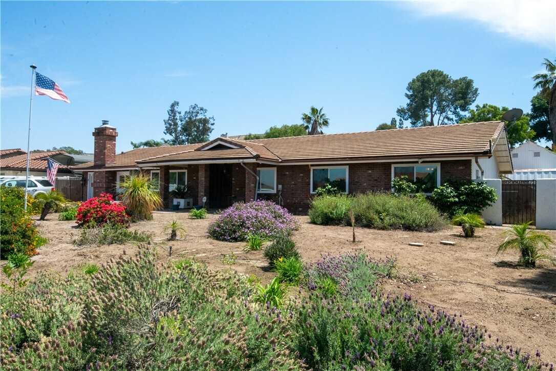 Property Photo:  16273 Rancho Escondido Drive  CA 92506 