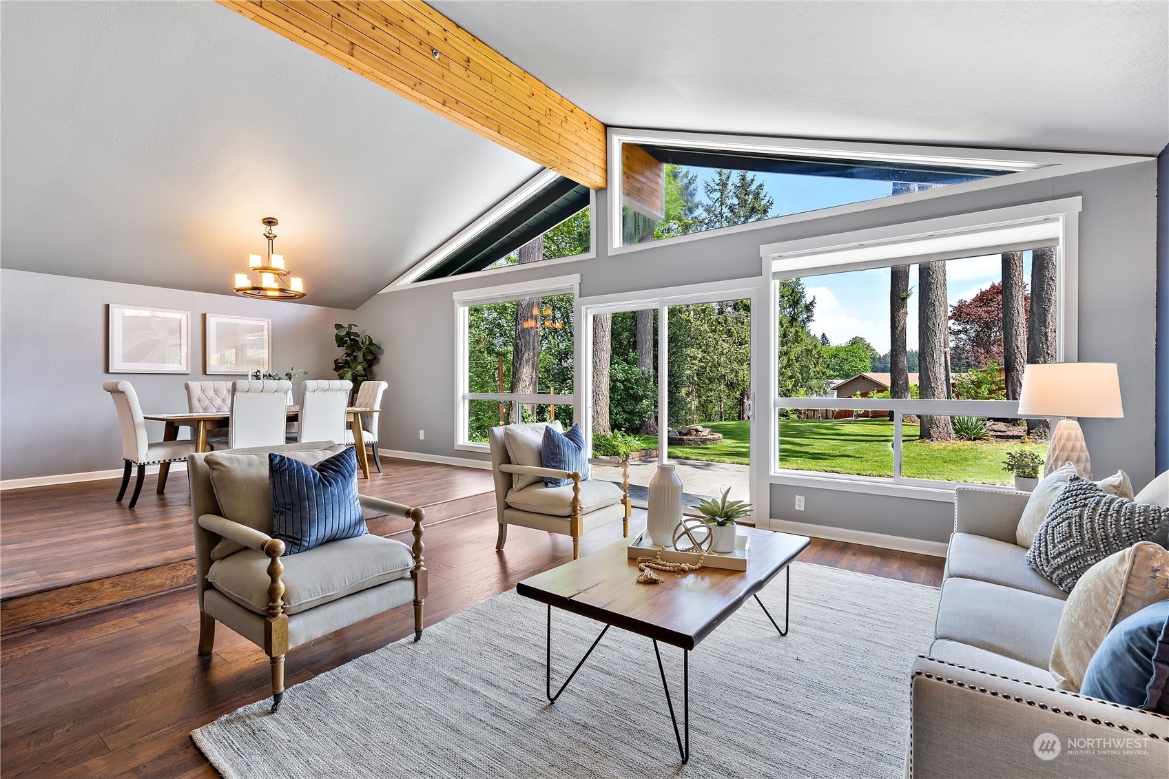 Property Photo: 28918 211th Avenue SE WA 98042