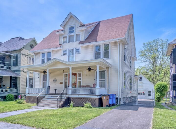 199 Main  Kingston NY 12401 photo