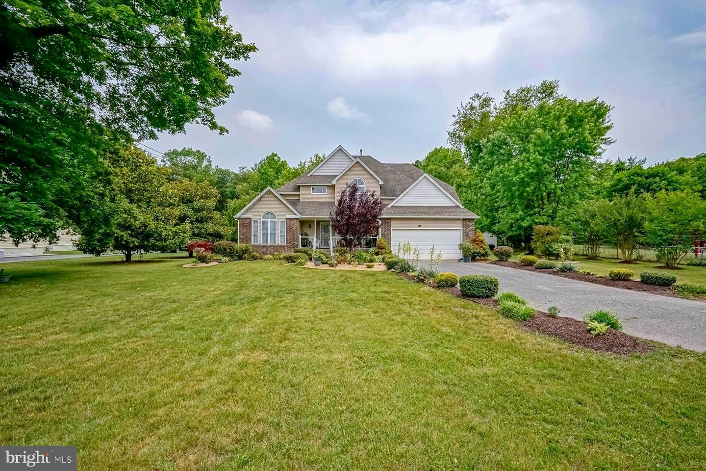 Property Photo: 424 E Stanger Avenue NJ 08028
