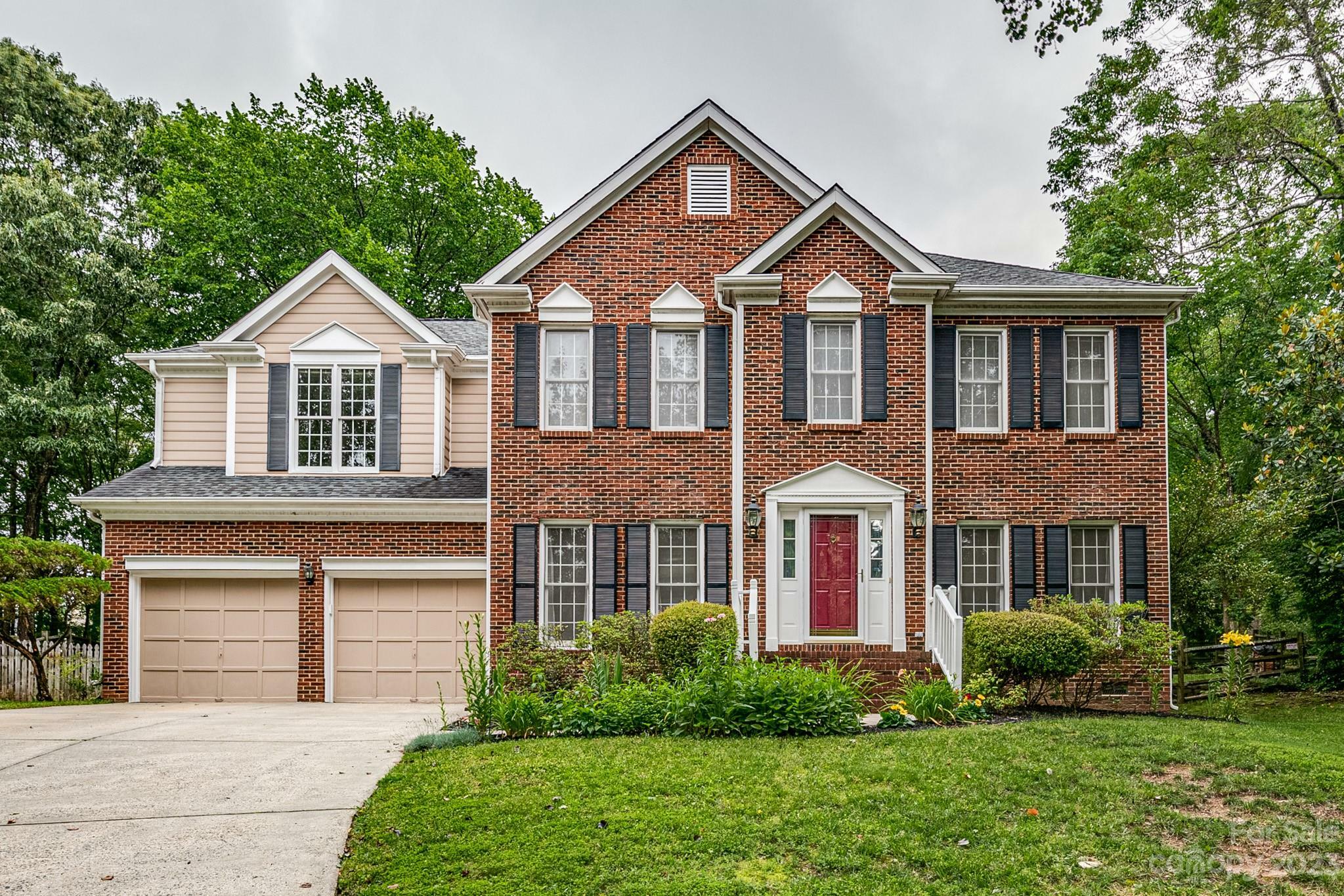 7104 Obrien Court  Charlotte NC 28269 photo