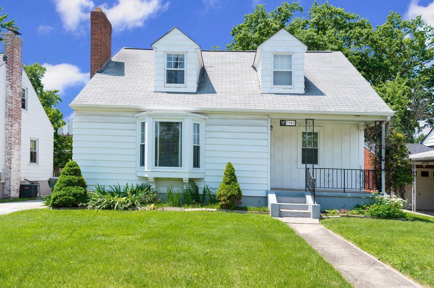 Property Photo: 7905 Plainfield Rd OH 45236